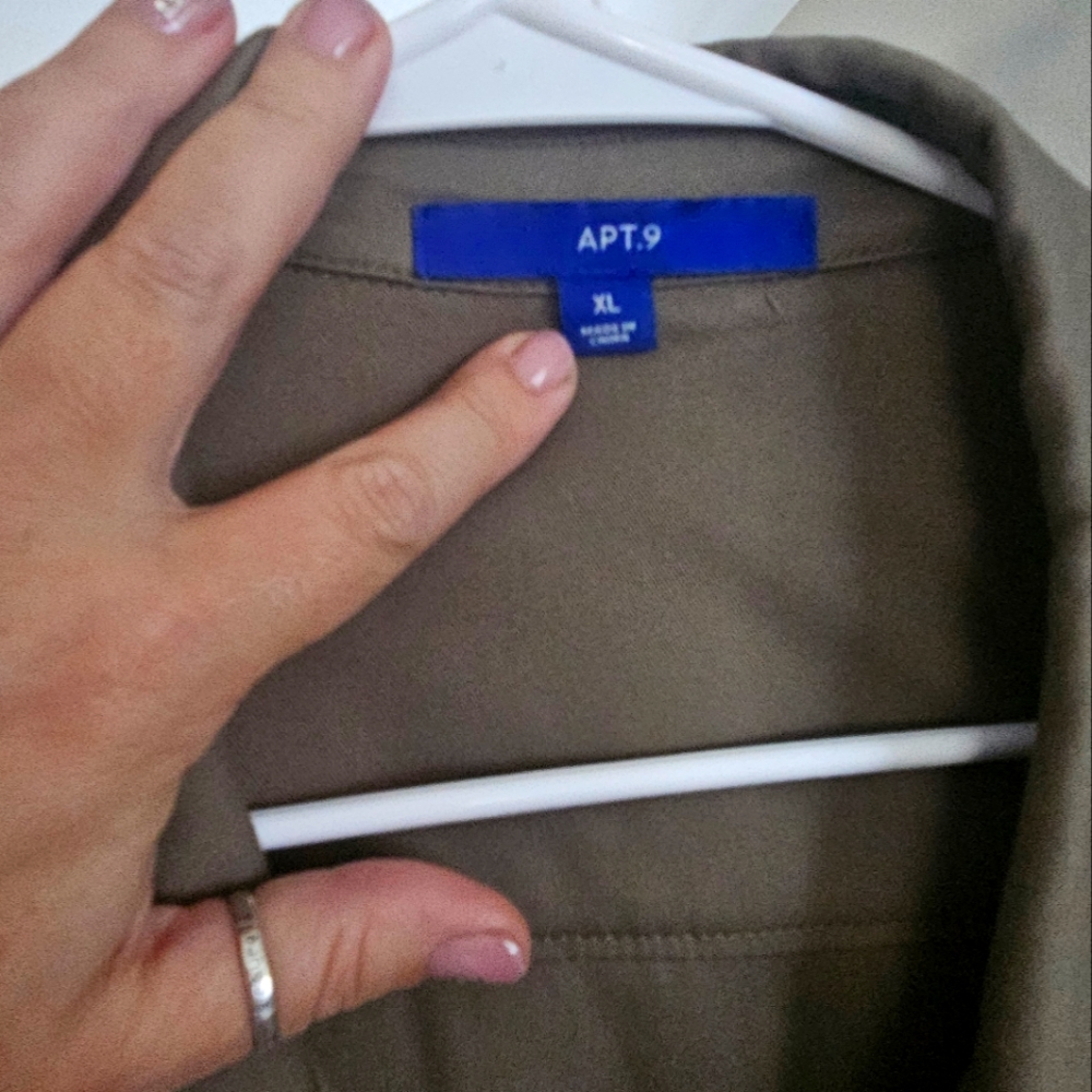 Apt 9 Khaki green silk and cotton shirt